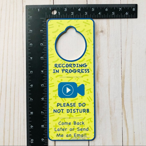 New! Faux Wooden Virtual Online Learning Door Sign - Picture 4 of 4